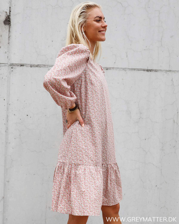 Pieces kjole med blomsterprint