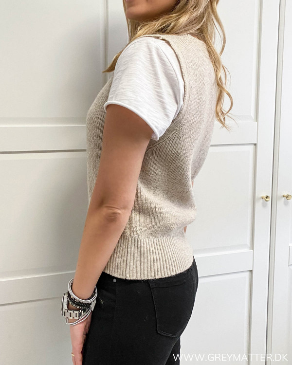 Trendy strik vest fra Only