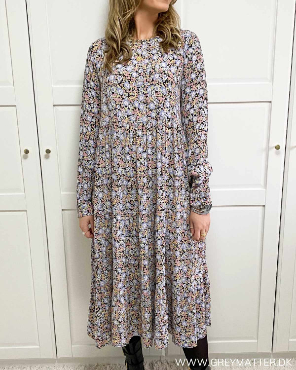 Pieces kjole med lange ærmer og blomsterprint