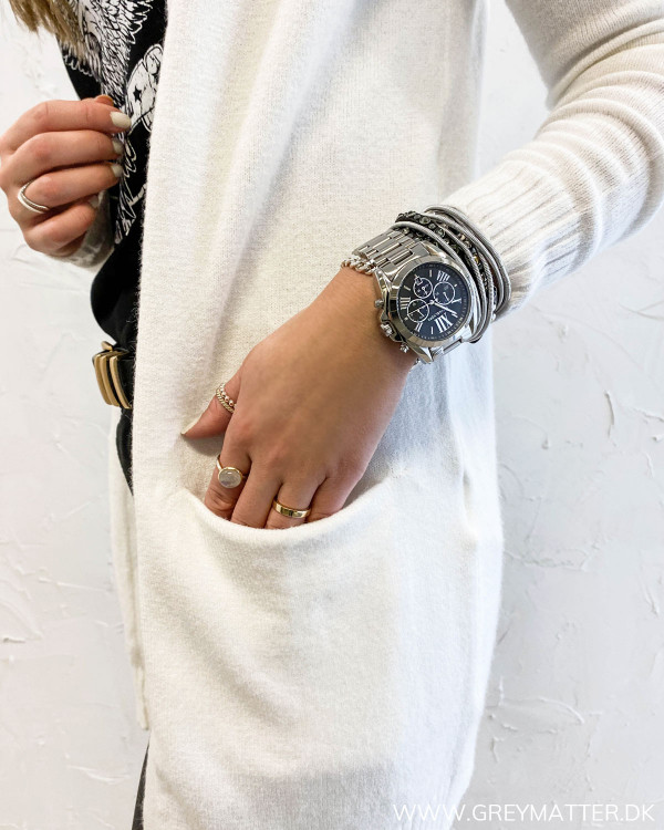 Viril Open White Alyssum Knit Cardigan