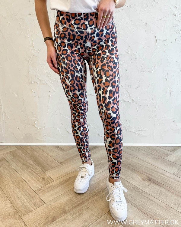 Onlkoda Red Leopard Leggings