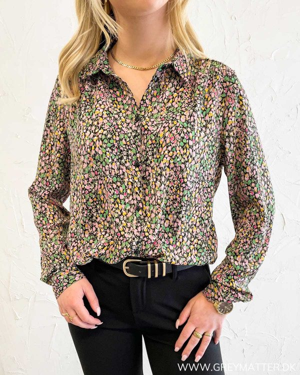 Vilucy Button Black Shirt