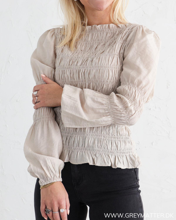 Neo Noir Bluse