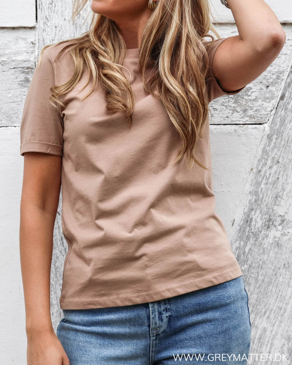 T-shirt fra Pieces