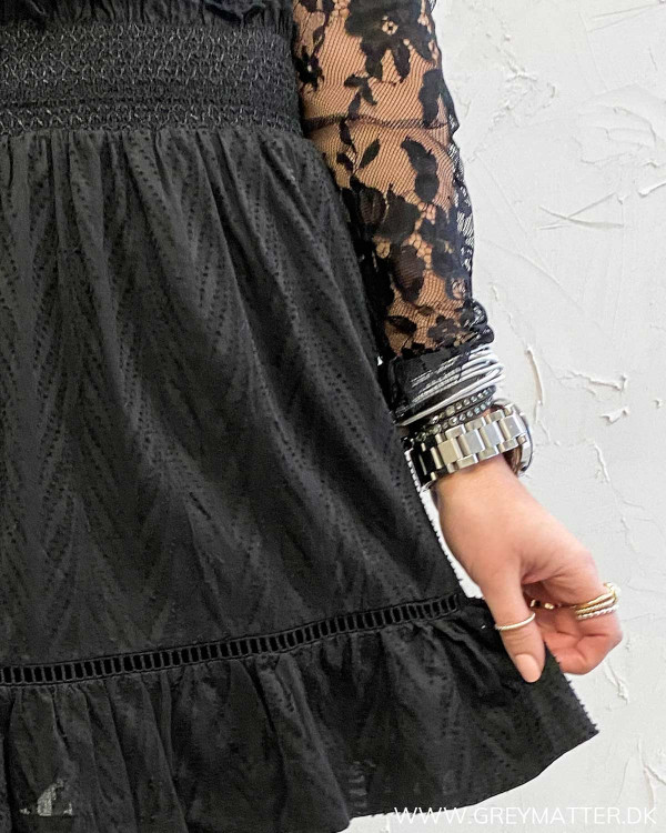 Teffie Leaf Dobby Black Skirt